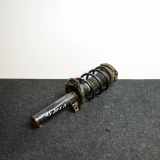 Stoßdämpfer vorne links VW GOLF VI (5K1) 2.0 TDI RAUDONA BALTA ROZINE