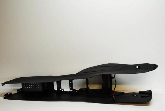 Mittelkonsole AUDI A3 Limousine (8VS, 8VM) 2.0 TFSI quattro 8V0863300A Bild Mittelkonsole AUDI A3 Limousine (8VS, 8VM) 2.0 TFSI quattro 8V0863300A