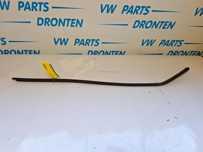 Schutzleiste Tür VW Transporter T4 Kasten 00000000 Bild Schutzleiste Tür VW Transporter T4 Kasten 00000000