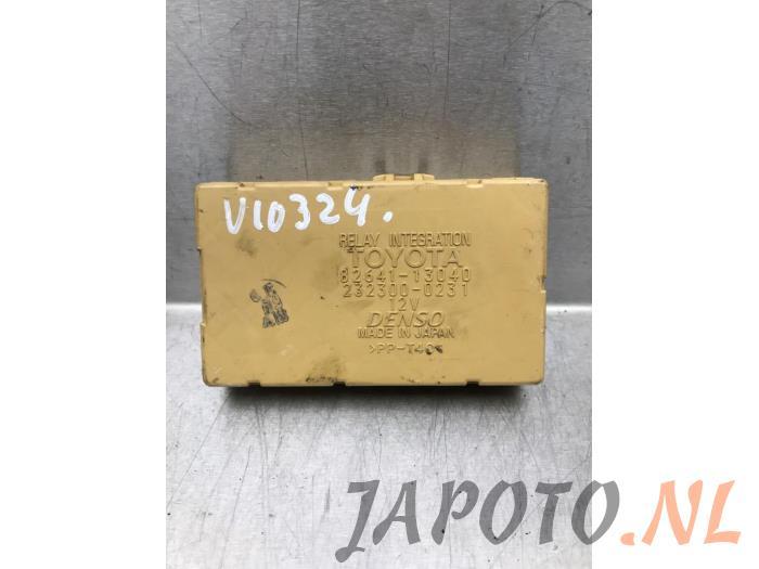 Steuergerät Toyota Corolla Liftback E12 8264113040 Bild Steuergerät Toyota Corolla Liftback E12 8264113040