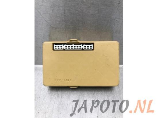 Steuergerät Toyota Corolla Liftback E12 8264113040 Bild Steuergerät Toyota Corolla Liftback E12 8264113040