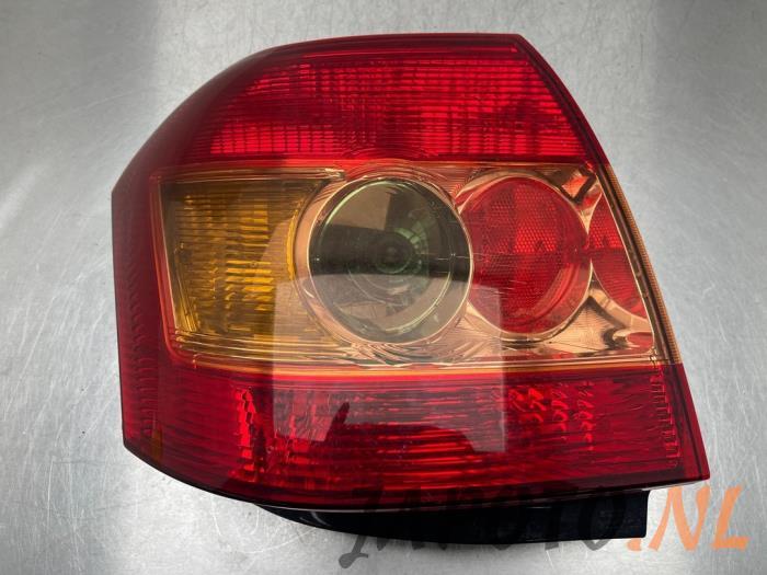 Rückleuchte links Toyota Corolla Liftback E12 Bild Rückleuchte links Toyota Corolla Liftback E12