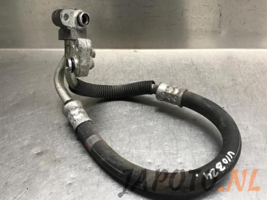Hochdruck-/Niederdruckleitung für Klimaanlage Toyota Corolla Liftback E12 Bild Hochdruck-/Niederdruckleitung für Klimaanlage Toyota Corolla Liftback E12