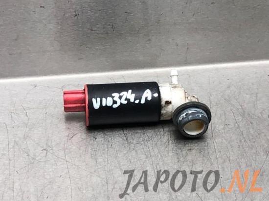 Waschwasserdüse für Scheibenreinigung Toyota Corolla Liftback E12 Bild Waschwasserdüse für Scheibenreinigung Toyota Corolla Liftback E12