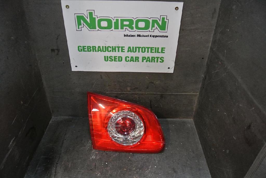 Rückleuchte innen links VW Passat Variant (3C5, B6) 3C9945093 Bild Rückleuchte innen links VW Passat Variant (3C5, B6) 3C9945093