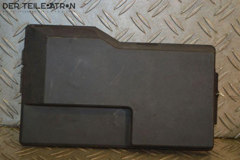 Deckel Sicherungskasten BMW 5 TOURING (E39) 520I FACELIFT 125 KW 61131387613~1387613 Bild Deckel Sicherungskasten BMW 5 TOURING (E39) 520I FACELIFT 125 KW 61131387613~1387613