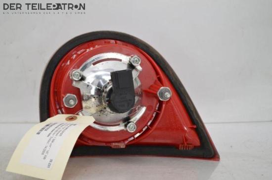Rückleuchte Rücklicht innen links Rücklicht VW GOLF V 1K 2.0 GTI 147 KW 1K6945093E Bild Rückleuchte Rücklicht innen links Rücklicht VW GOLF V 1K 2.0 GTI 147 KW 1K6945093E