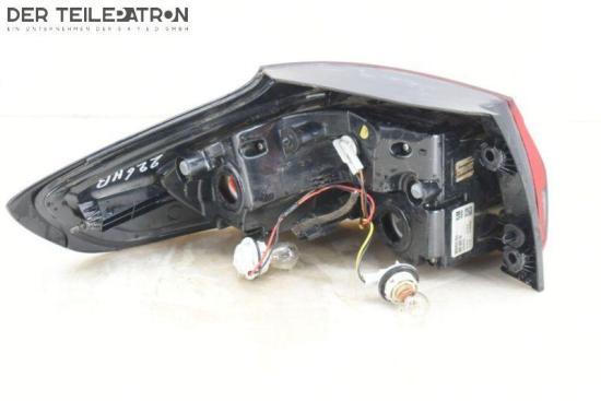 Rückleuchte Rücklicht rechts Wasserschaden OPEL ZAFIRA TOURER C 103 KW 39009033~BJV Bild Rückleuchte Rücklicht rechts Wasserschaden OPEL ZAFIRA TOURER C 103 KW 39009033~BJV