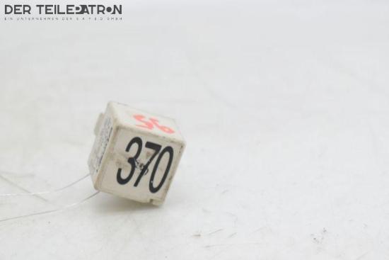 relais AUDI A8 4E 4.0 TDI QUATTRO 202 KW 8D0951253 Bild relais AUDI A8 4E 4.0 TDI QUATTRO 202 KW 8D0951253