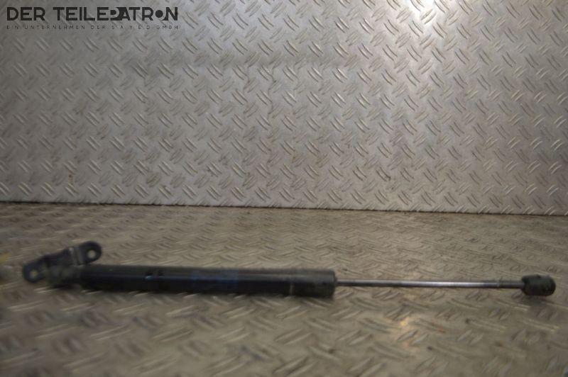 Heckklappendämpfer links VW GOLF 6 VI (5K1) 2.0 TDI 103 KW 5K6827550D Bild Heckklappendämpfer links VW GOLF 6 VI (5K1) 2.0 TDI 103 KW 5K6827550D