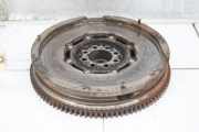 Schwungrad TOYOTA AVENSIS STUFENHECK T27 2.0 D-4D 91 KW 415061210