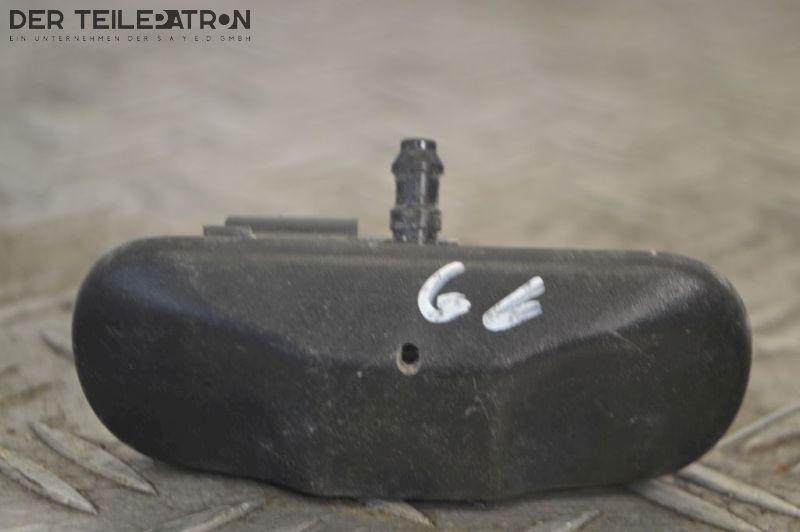 Waschwasserdüse, Scheibenreinigung rechts VW GOLF 6 VI (5K1) 2.0 TDI 103 KW 5M0955986C Bild Waschwasserdüse, Scheibenreinigung rechts VW GOLF 6 VI (5K1) 2.0 TDI 103 KW 5M0955986C