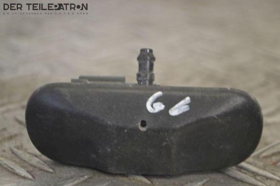 Waschwasserdüse, Scheibenreinigung rechts VW GOLF 6 VI (5K1) 2.0 TDI 103 KW 5M0955986C Bild Waschwasserdüse, Scheibenreinigung rechts VW GOLF 6 VI (5K1) 2.0 TDI 103 KW 5M0955986C