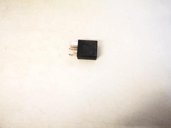 Relais Iveco Daily, 2000.01 - 2005.12 504049024, 677.50 Bild Relais Iveco Daily, 2000.01 - 2005.12 504049024, 677.50