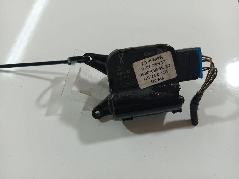 Stellmotor Lüftung Volkswagen Golf, V 2003.10 - 2008.10 3C1907511, 3C1.907.511 CZ 116880-2880 CZ1168802880