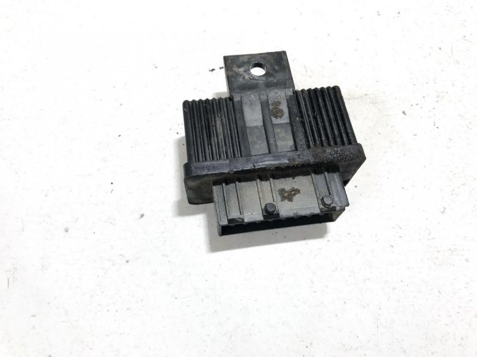 Relais Peugeot 406, 1995.11 - 1999.03 240107,