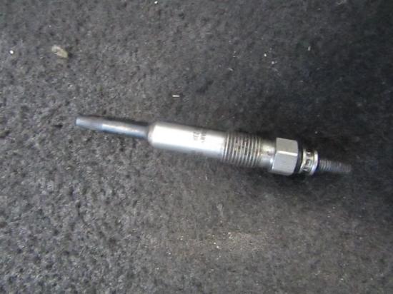 Glühkerze Renault Megane, I 1995.11 - 1999.02 0100226238, Bild Glühkerze Renault Megane, I 1995.11 - 1999.02 0100226238,