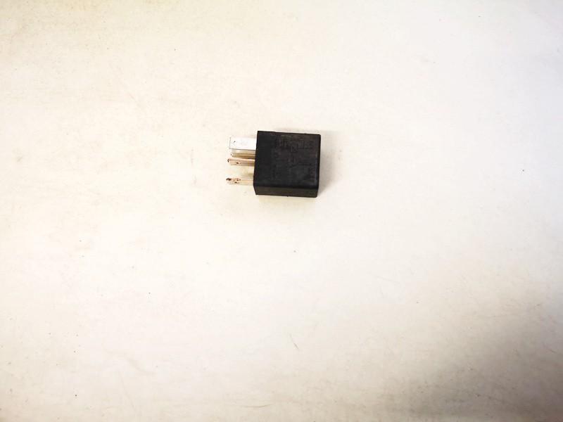 Relais Iveco Daily, 2000.01 - 2005.12 504049024, 677.50