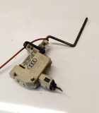 Tankdeckelverschluss Audi A4, B7 2004.11 - 2008.06 8E0862153A,8E0862153A 3B0959781