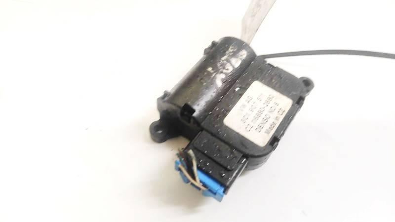 Stellmotor Lüftung Volkswagen Passat, B6 2005.08 - 2010.11 3C1907511, 3C1.907.511 1168802880 BKP