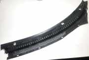 Windlauf Wischerabdeckung Mazda 323F, 1998.09 - 2004.05 Gebraucht,