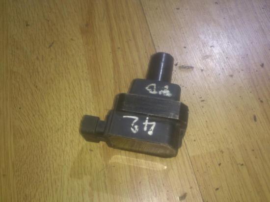 Z?ndspule Mercedes-Benz W124, 1993.06 - 1995.06 facelift 0221504001, Bild Z?ndspule Mercedes-Benz W124, 1993.06 - 1995.06 facelift 0221504001,