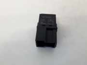 Relais Mitsubishi Carisma, I 1995.07 - 2000.09 MB953382, V23074