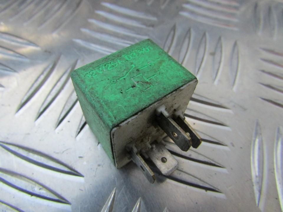 Relais Peugeot 306, 1993.04 - 1997.07 12V25A03601, 12V25A.03.601