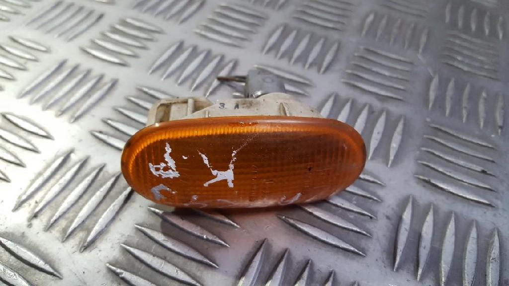 Blinkleuchte Kotfl?gel - Vorne Rechts Mitsubishi Colt, 1992.03 - 1996.04 Gebraucht,