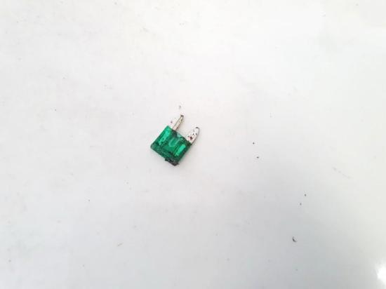 Sicherungen Peugeot 1007, 2005.04 - 2009.12 30,30 Bild Sicherungen Peugeot 1007, 2005.04 - 2009.12 30,30