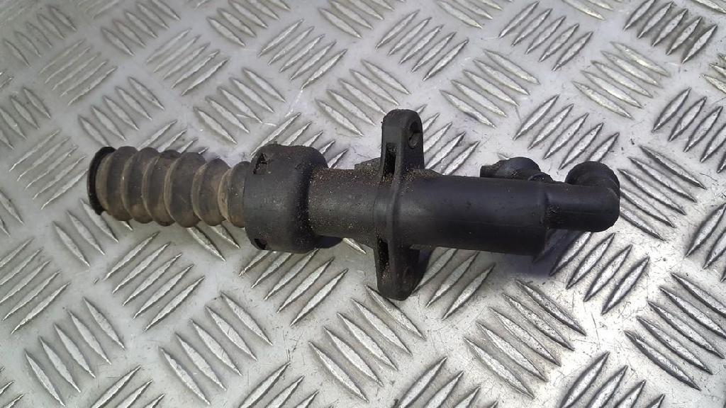 Kupplungsnehmerzylinder Nehmerzylinder Peugeot 307, 2000.08 - 2005.06 PA66GF35, PA66-GF35
