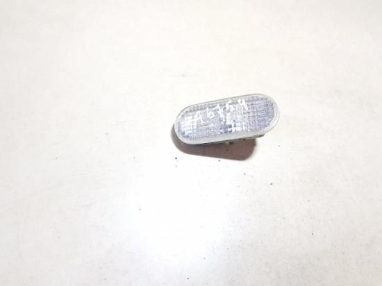 Blinkleuchte Kotfl?gel - Vorne Linke Seat Alhambra, 2000.06 - 2010.03 facelift 1j5949117a,0214800 Bild Blinkleuchte Kotfl?gel - Vorne Linke Seat Alhambra, 2000.06 - 2010.03 facelift 1j5949117a,0214800