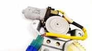 Fensterheber motor - Hinten Linke Daihatsu Sirion, 1998.04 - 2005.01 0621009080,062100-9080 0621009080 85710-97201 8571097201 062100-9050 062100-9051 0621009050 0621009051