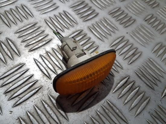 Blinkleuchte Kotfl?gel - Vorne Rechts Nissan Almera, N15 1995.07 - 1998.06 Gebraucht, Bild Blinkleuchte Kotfl?gel - Vorne Rechts Nissan Almera, N15 1995.07 - 1998.06 Gebraucht,