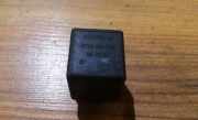 Relais Mitsubishi Galant, 1992.11 - 1996.08 mb253381,v23134-b52-x240