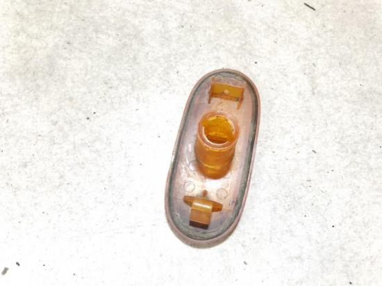 Blinkleuchte Kotflügel - Vorne Rechts Dacia Logan, I 2004.09 - 2009.03 Gebraucht, Bild Blinkleuchte Kotflügel - Vorne Rechts Dacia Logan, I 2004.09 - 2009.03 Gebraucht,