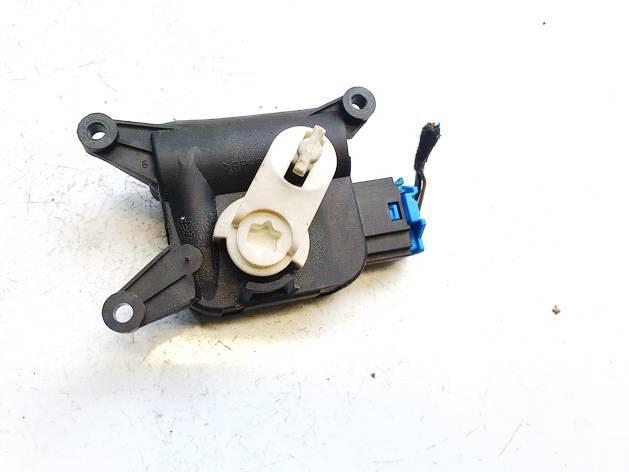 Stellmotor Lüftung Skoda Octavia, II 2004.02 - 2009.03 0132801340, 983384k-d