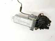 Stellmotor Stellelement Sitzverstellung Verstellung - Vorne Rechts Mercedes-Benz W203, 2000.05 - 2004.02 0390203002,82041898-4