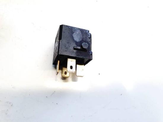 Relais Volkswagen Touran, 2010.08 - 2015.06 facelift second 4h0951253a,645 CFHF Bild Relais Volkswagen Touran, 2010.08 - 2015.06 facelift second 4h0951253a,645 CFHF