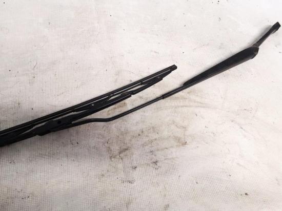 Windschutzscheibe Scheibenwischer Volkswagen Golf, IV 1997.08 - 2003.10 1j1955409a, Bild Windschutzscheibe Scheibenwischer Volkswagen Golf, IV 1997.08 - 2003.10 1j1955409a,