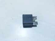 Relais Audi A4, B6 2000.11 - 2004.11 8d0951253,v23134-j52-x300 370