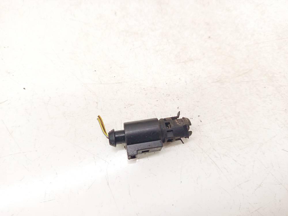 Temperaturfühler Volkswagen Passat, B5+ 2000.11 - 2005.05 1J0973702,1J0 973 702 1J0973702