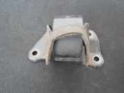 Halter f?r Motoraufh?ngung Mitsubishi Carisma, I 1995.07 - 2000.09 3318029,