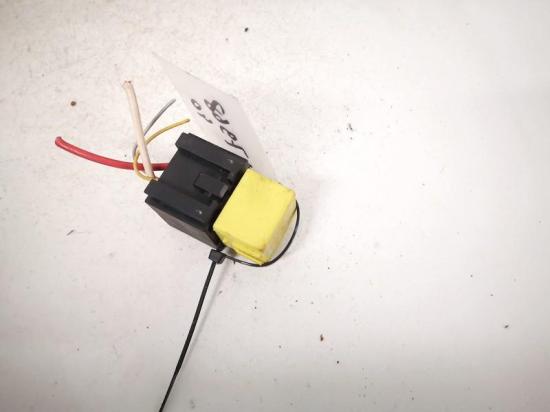 Relais Dacia Sandero, I 2008.01 - 2012.03 20241044, 8200253921 Bild Relais Dacia Sandero, I 2008.01 - 2012.03 20241044, 8200253921