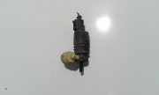 Waschwasserpumpe Scheibenreinigung Volkswagen Passat, B5 1996.08 - 2000.11 Gebraucht, Arm
