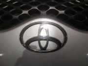 Emblem Toyota Yaris, I (XP10) 2003.03 - 2005.09 facelift Gebraucht,