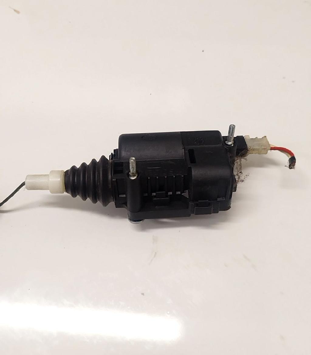 Tankdeckelverschluss Opel Astra, H 2004.03 - 2009.12 13208157,13 208 157 13208157