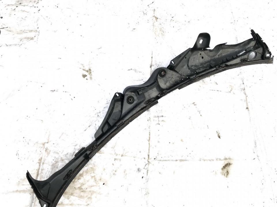 Windlauf Wischerabdeckung Mercedes-Benz W211, 2002.03 - 2006.04 a2118300013,