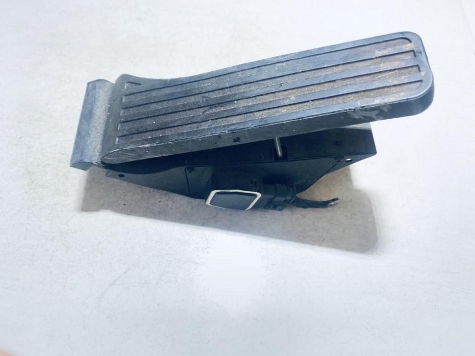 Pedalwerk Mercedes-Benz W204, 2007.01 - 2011 a2043000004,