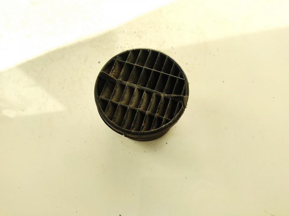 L?ftungsgitter Armaturenbrett Lada 2101, 1970.01 - 1988.12 Gebraucht,